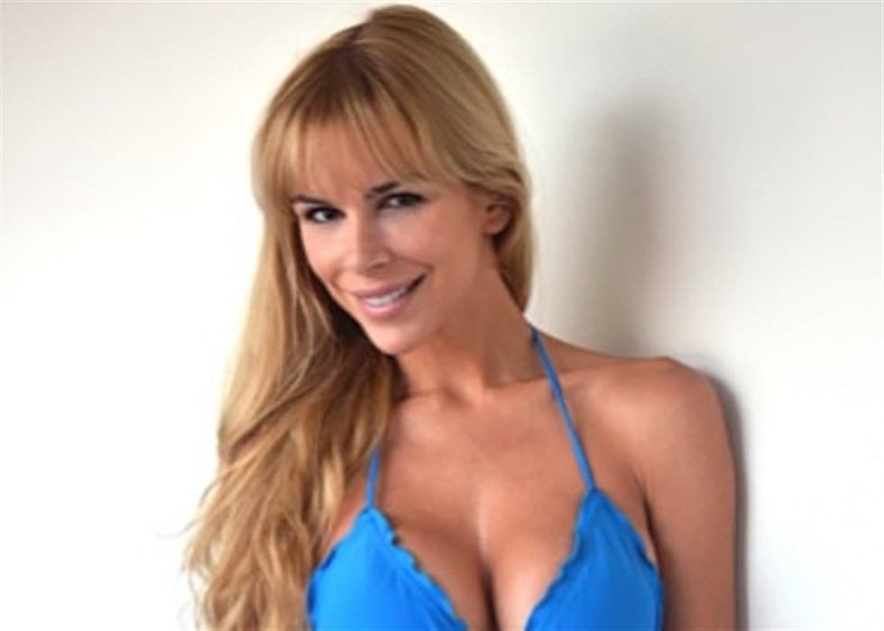 Águeda López, esposa de Luis Fonsi, también ha demostrado que mantener una disciplina de ejercicios da resultados.