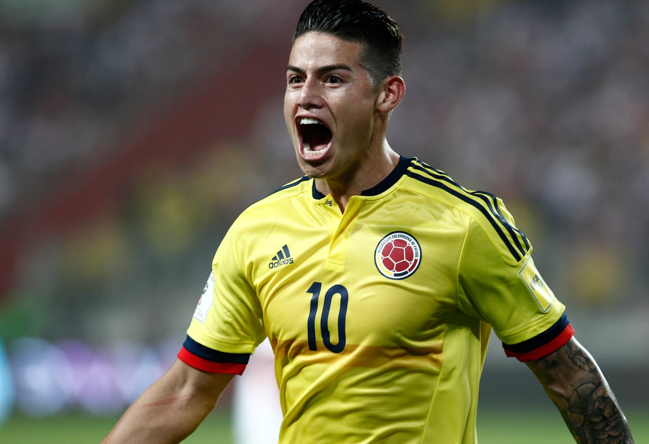 Colombia se puso arriba 0-1 con gol de James Rodríguez y ponía a su país en Rusia 2018, pero a Perú lo dejaba por fuera.