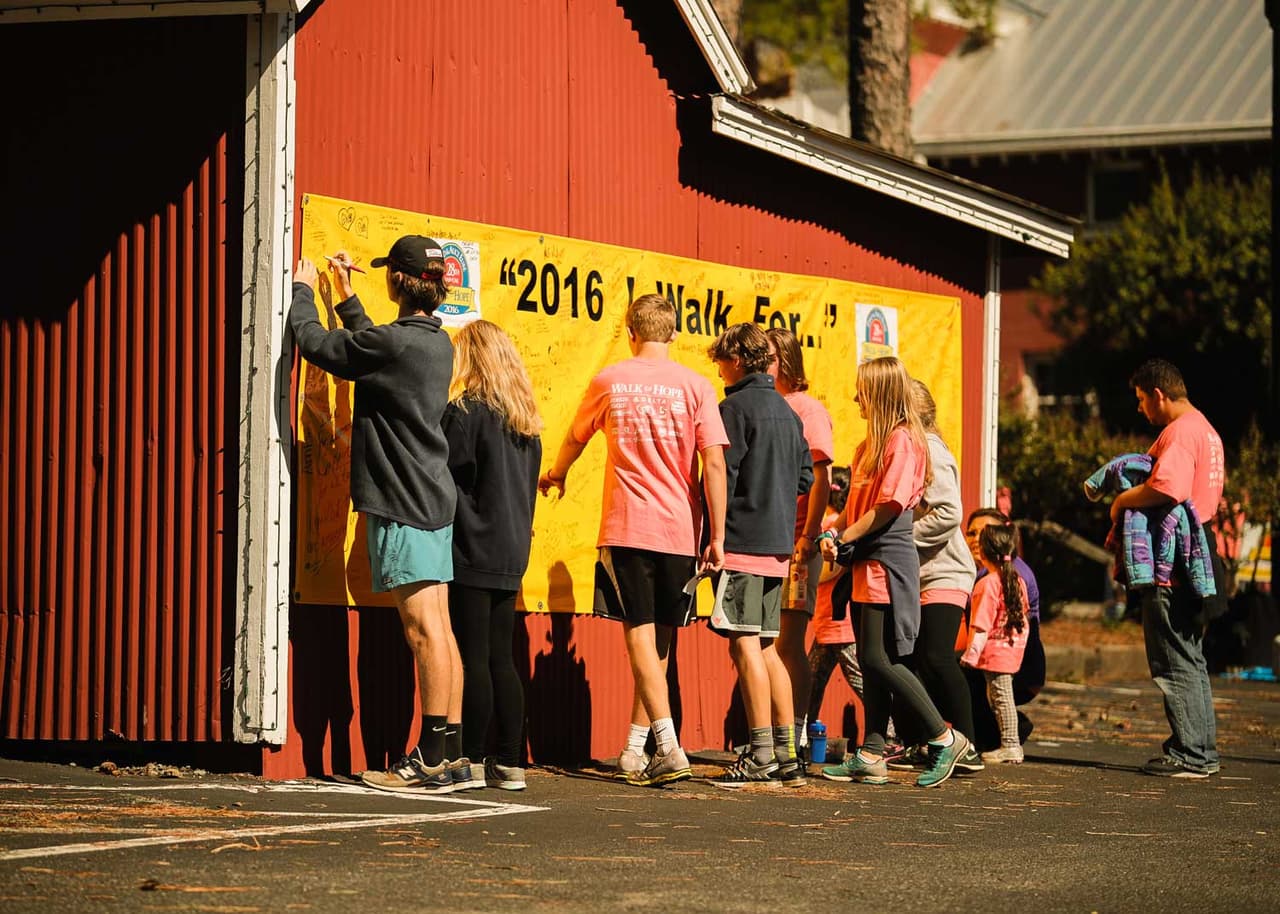 <b>Thad & Alice Eure Walk for Hope: </b>Otros eventos han decidido continuar sus actividades de manera virtual, mientras que algunos han empleado la modalidad de autoservicio.