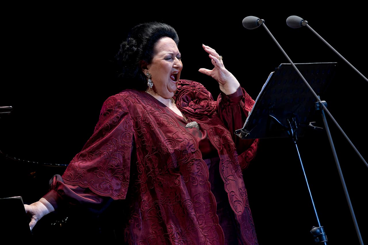 Montserrat Caballé falleció el 6 de octubre a sus 85 años. La soprano española dejó su último aliento en el hospital Saint Pau de Barcelona, donde había ingresado por un problema de vesícula.