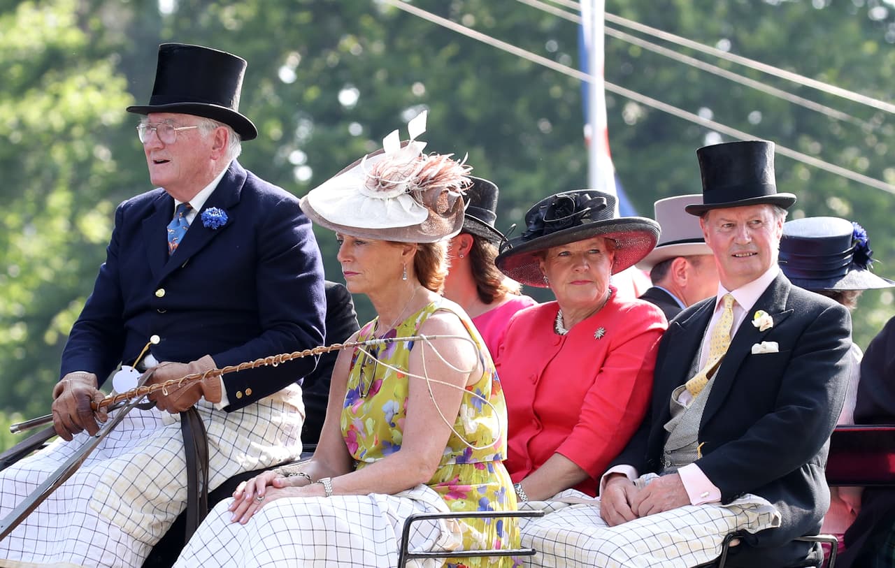 Las carrozas y los sombreros son algunas de las tradiciones que se mantienen de este encuentro.