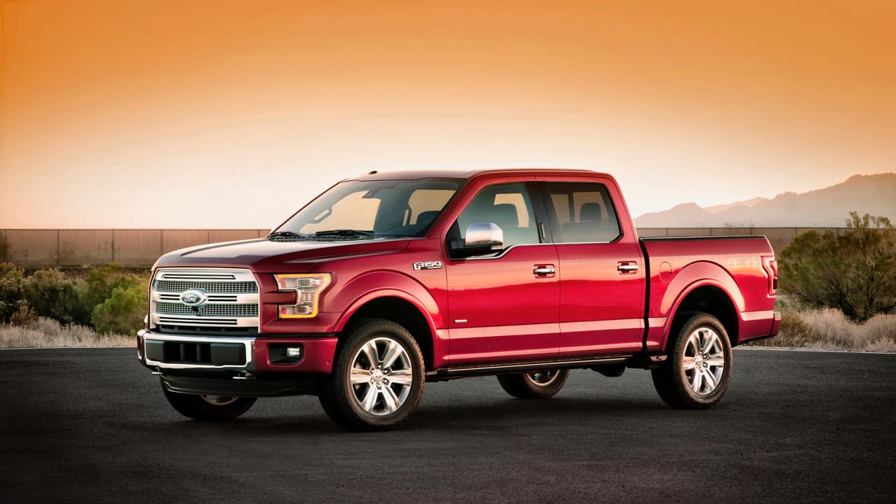 Ford llama a revisión 2 millones de pickups F-150 por posibilidad de incendio en la cabina
