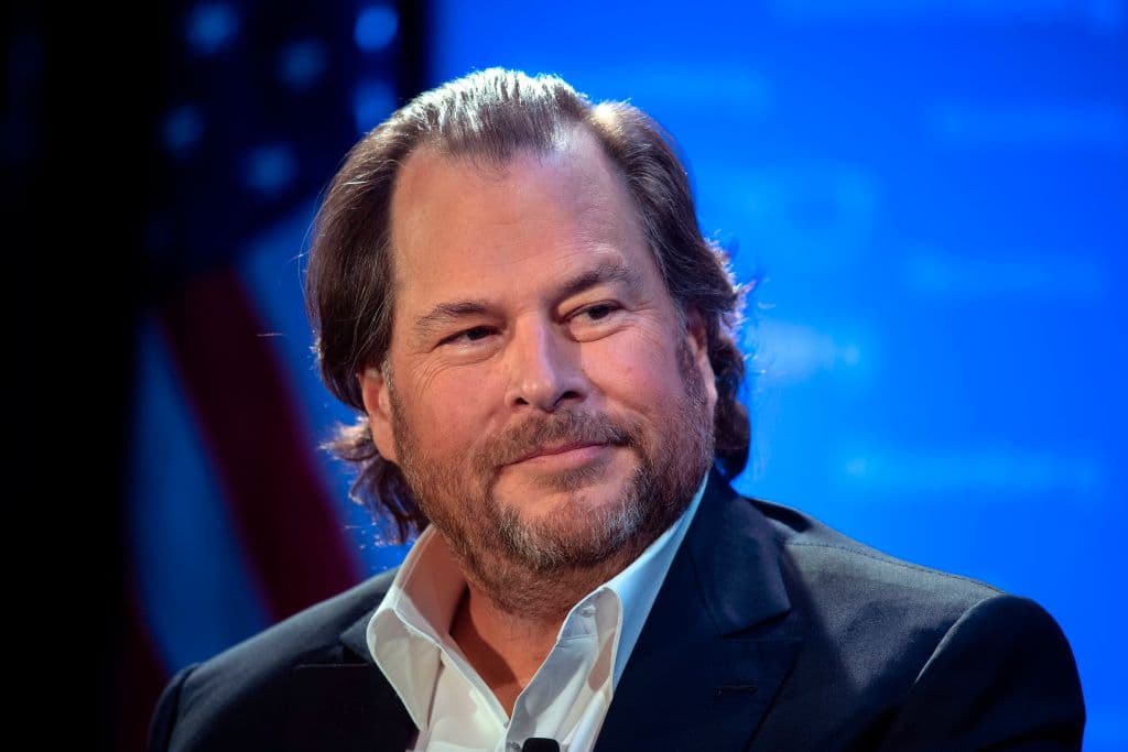 <h3 class="cms-H3-H3">6. Marc Benioff. Salesforce. $ 439,4 millones</h3>
<br>
<br>Benioff es fundador de Salesforce, una empresa que fabrica software de productividad para empresas y que les ayuda a contactar con clientes y cerrar negocios así como a desarrollar relaciones con esos clientes y también con empleados.