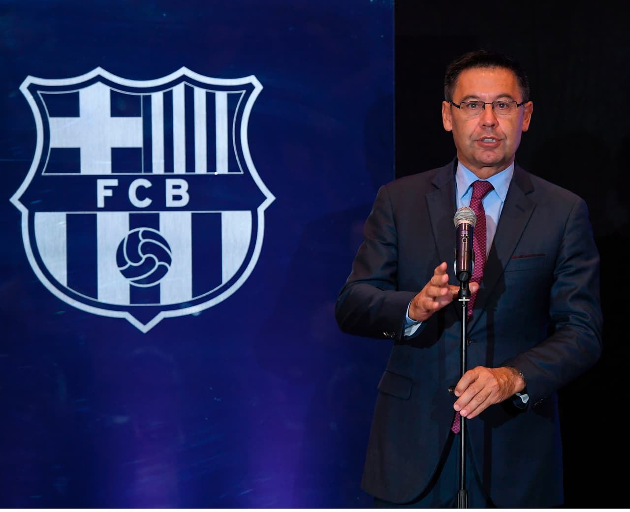 Barcelona contempla pérdidas millonarias por coronavirus