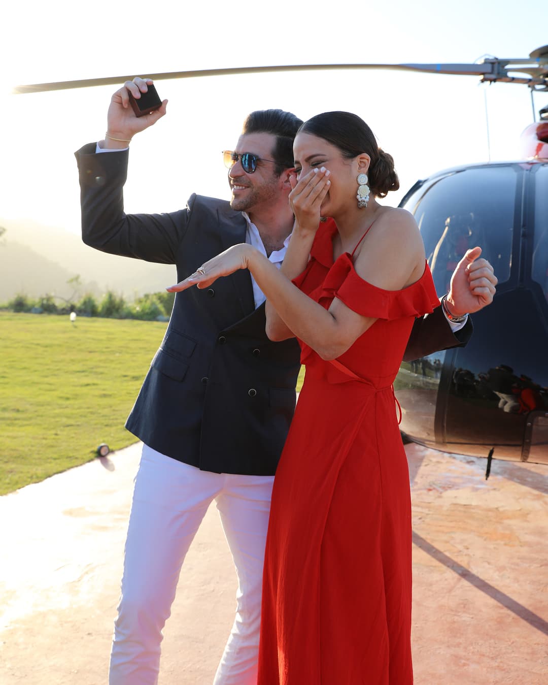 Emocionada e impresionada por la inolvidable propuesta, Aleyda no contuvo las lagrimas 
<a href="https://www.univision.com/entretenimiento/todo-sobre-la-boda-de-aleyda-ortiz-fecha-lugar-e-invitados-exclusiva" target="_blank">después de dar el sí</a>.