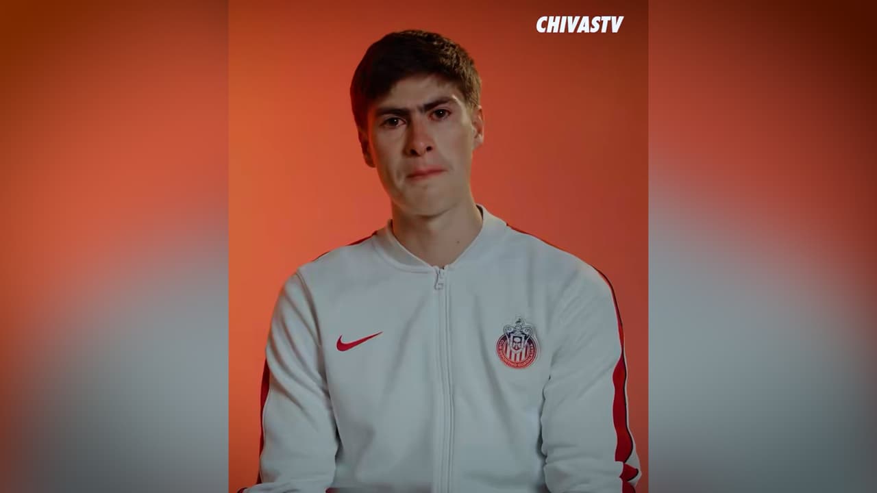 'Hormiga' González se quiebra al despedirse de Chivas y habla ya con su nuevo equipo