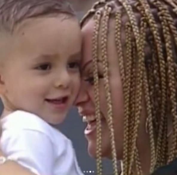 Junto a su mamá, el mundo aprendió a conocerlo como 'Johnny', un niño muy alegre y sobre todo muy sensible y considerado.