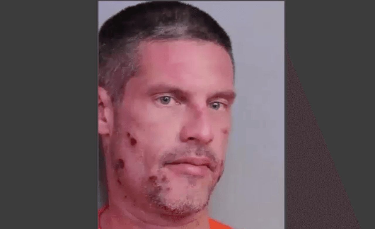 Un hombre llamó al 911 para reportar que conducía borracho y esperaba a "ser detenido"