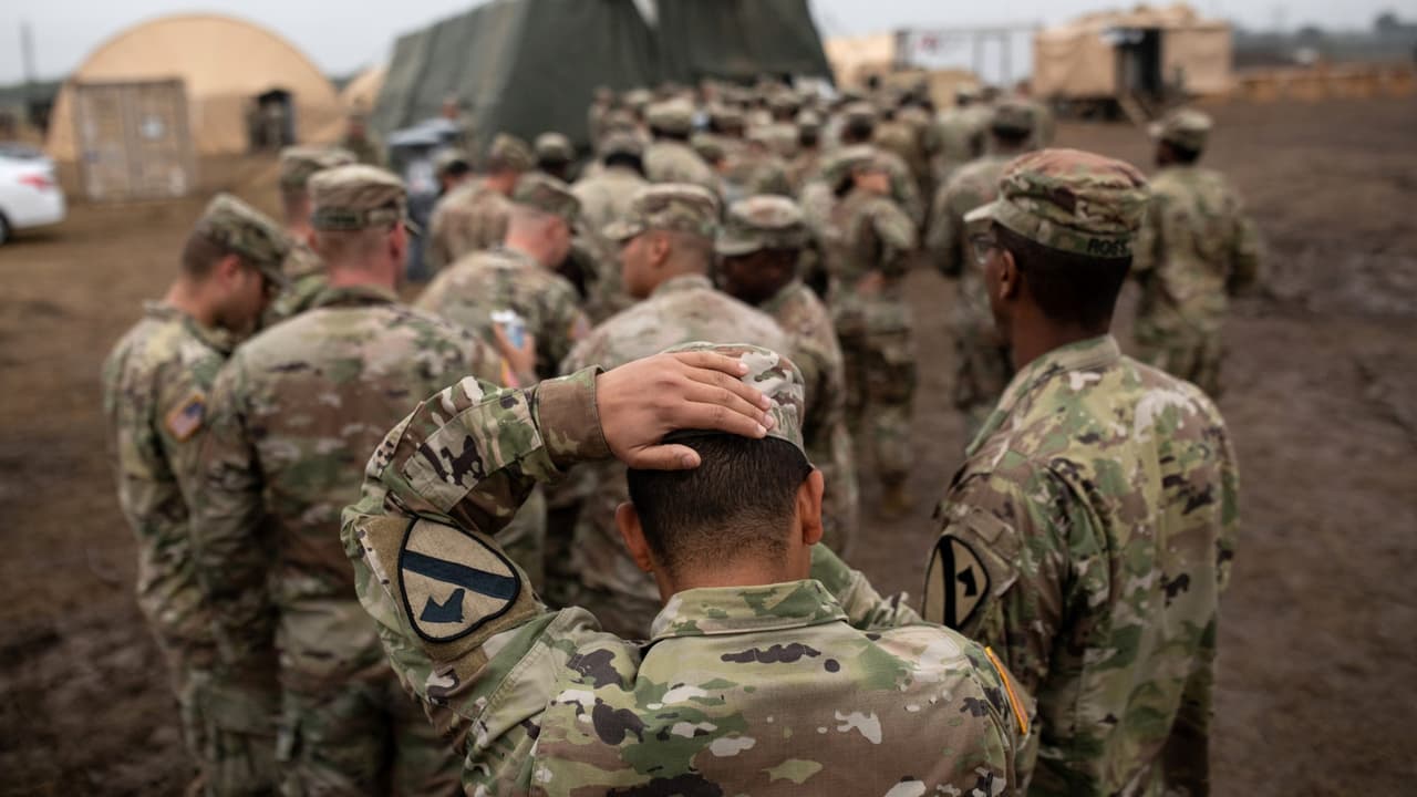 California desafía a Trump y retirará la Guardia Nacional de la frontera con México