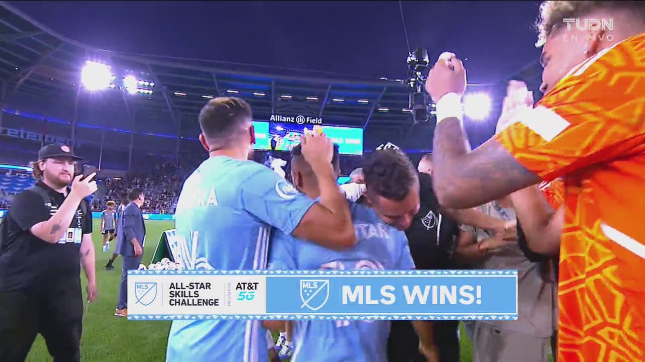 Crossbar Challenge | ¡De antología! Mukhtar se lleva un triunfo agónico