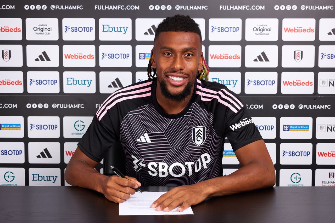 Mercado Fichajes en Europa | Nuevo socio de Raúl Jiménez en Fulham: Alex Iwobi