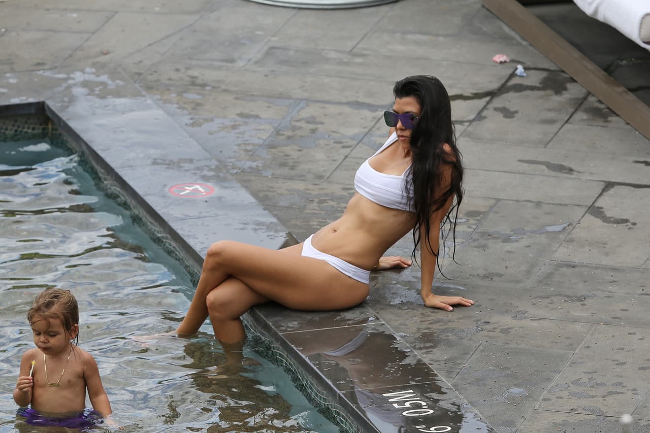 Kourtney Kardashian se fue de vacaciones a Hawaii con Scott Disick y sus hijos.