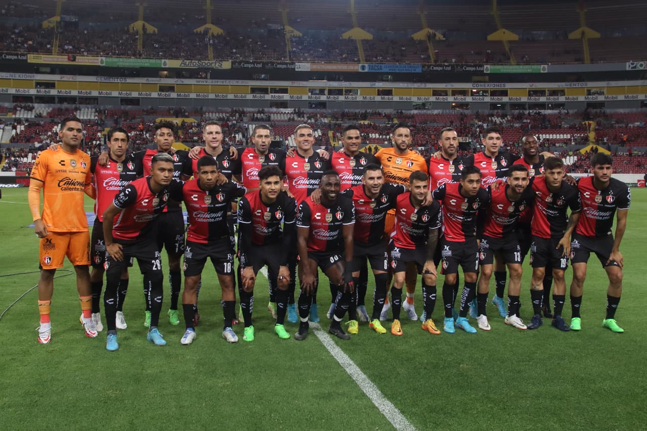 Atlas le remonta a Querétaro para vencerlo 3-1 con goles de Luis Reyes, Ozziel Herrera y Julián Quiñones en la Jornada 7.