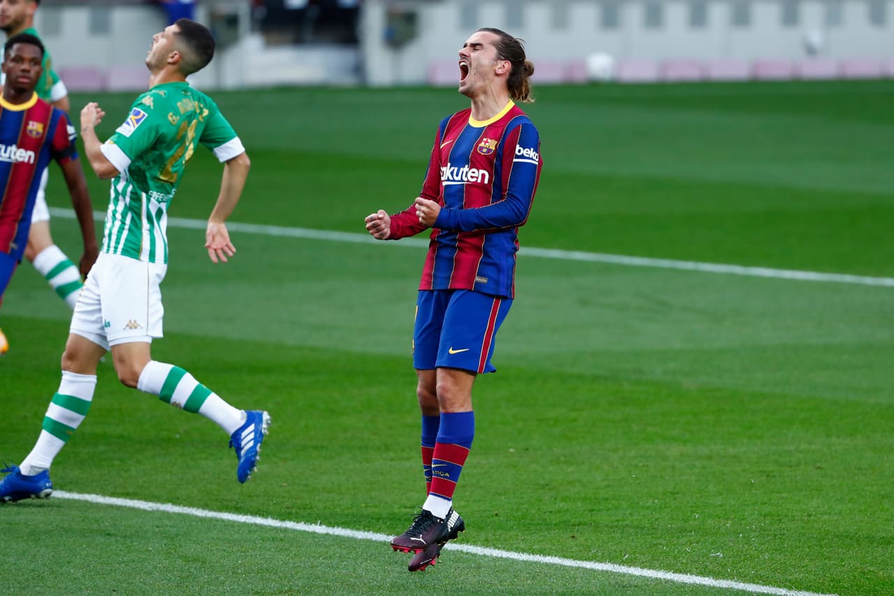 El astro argentino ingresó al inicio de la segunda mitad y su peso en la cancha fue fundamental para la goliza. | Dembélé abrió el marcador a los 22’ y Sanabria (45+2’) igualó el marcador. Griezmann (49’) falló un penal en la primera mitad, pero comenzando la parte complementaria ‘se sacó la espina’. Messi (61’) creció la ventaja cobrando una pena máxima y Morón (73’) nuevamente descontaba. Hacia el final del partido, el astro argentino (82’) hizo el cuarto para los culés. Pedri (90’) puso la 'cereza en el pastel'.
