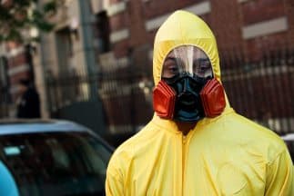 Las rigurosas medidas contra el virus del ébola adoptadas por Nueva York, Nueva Jersey e Illinios han sumado críticas.