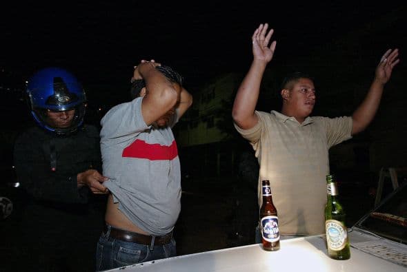 De acuerdo a funcionarios de la Central Mexicana de Alcohólicos Anónimos, un alcohólico afecta con su adicción "directa o indirectamente"a unas tres personas en promedio que viven a su alrededor.