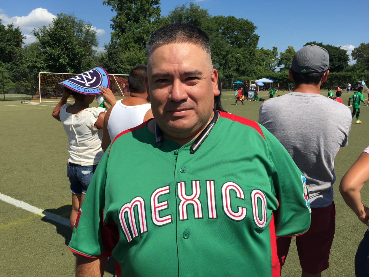 Hilario Domínguez no fue a trabajar para apoyar a su hijo