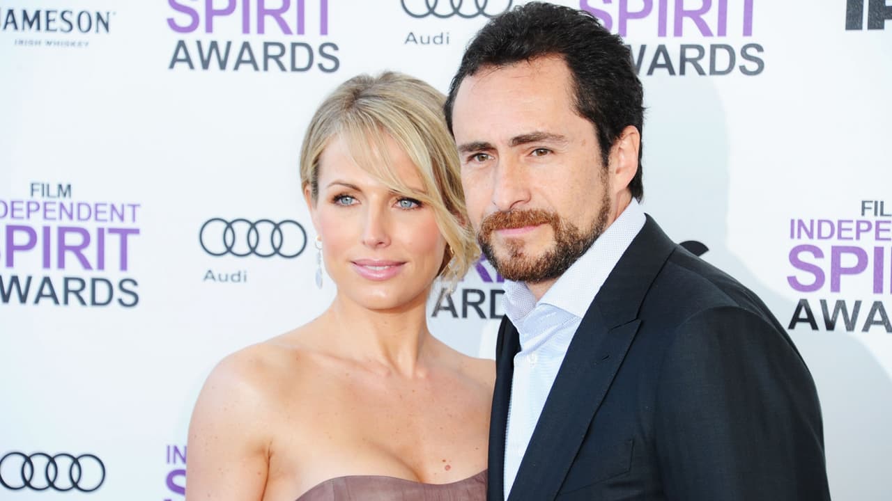 Forense establece como suicidio la muerte de la actriz Stefanie Sherk, esposa del actor mexicano Demián Bichir