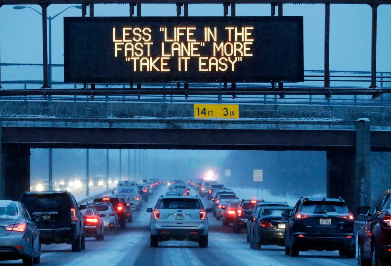 Los expertos recomiendan tomar previsiones ante la posibilidad de atascos al regreso del festivo por Navidad.