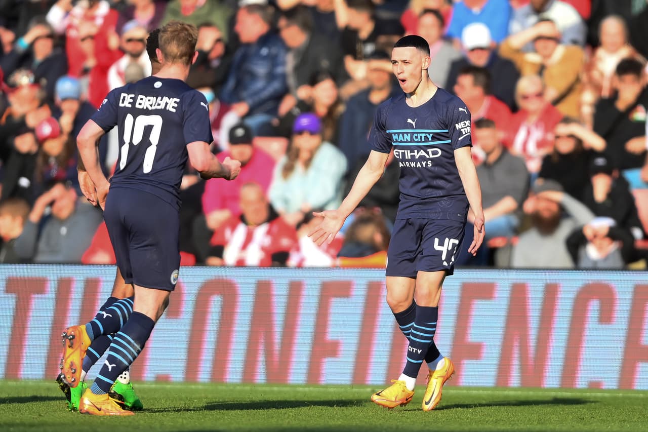 Manchester City goleó al Southampton como visitante (1-4) y selló su pase a las Semifinales, donde se medirá ante el Liverpool.