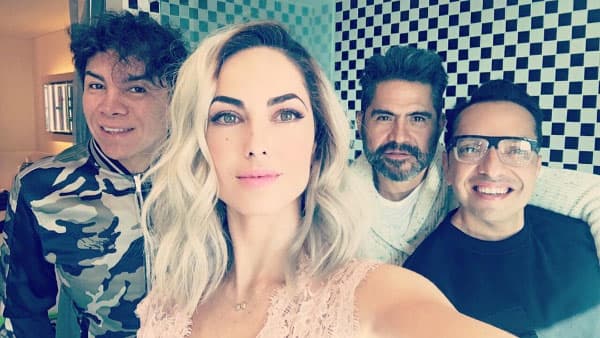 Y aunque no ha dado declaraciones al respecto, según su hijo y Natália, la intérprete de 'Rubí' está muy contenta con la llegada de Mila.