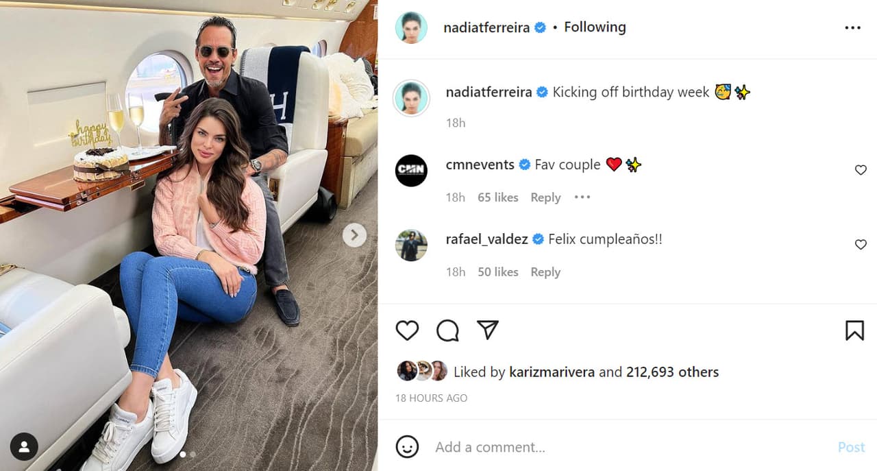 Desde el interior de la aeronave, Ferreira se dejó ver así con su novio, quien aparece con un bastón tras el accidente:
<b> "Comenzando semana de cumpleaños"</b>, escribió ella. 
<br>