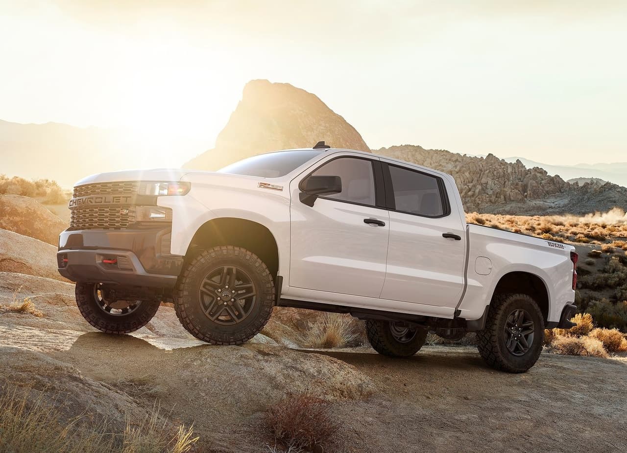 Esto representa una diferencia de aproximadamente 17,000 unidades a favor de las pickups.