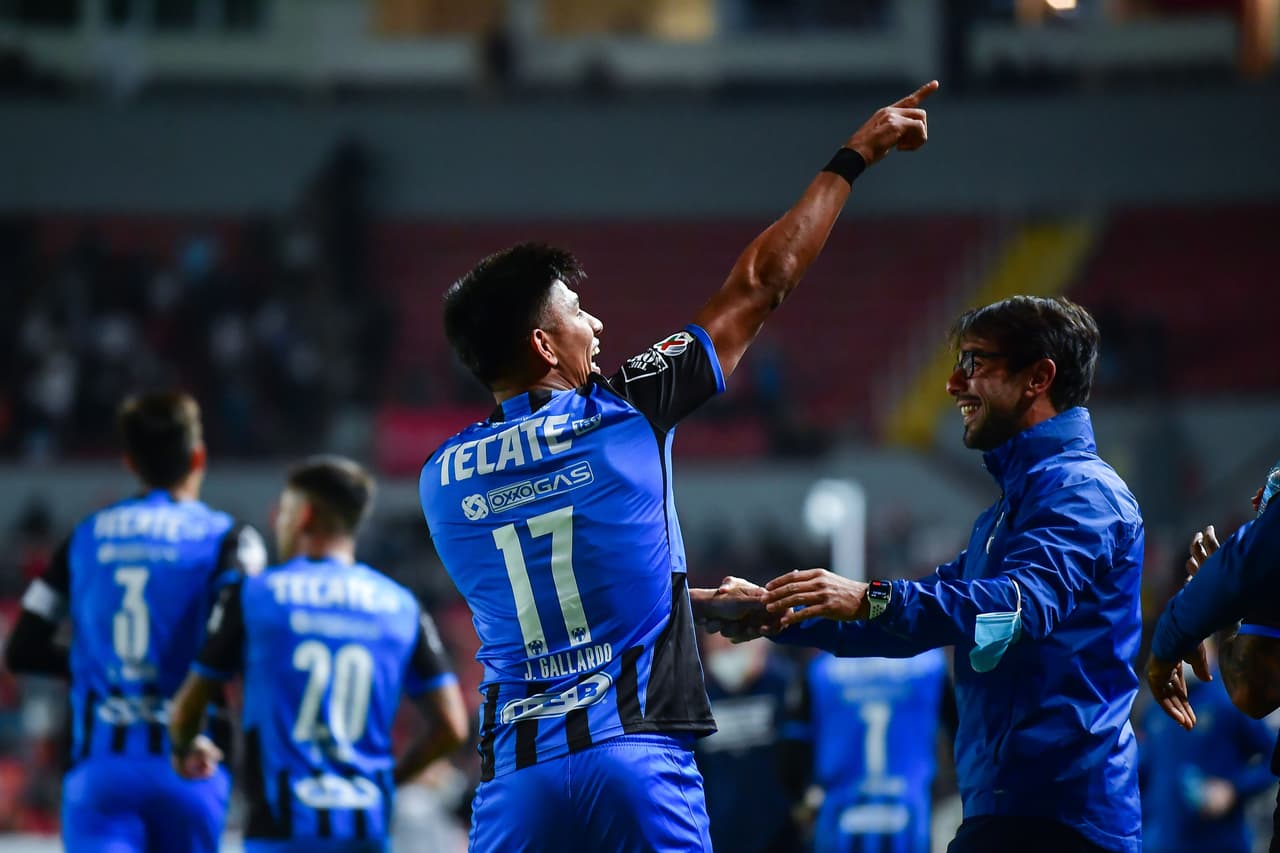 Jesús Gallardo ponía el 0-4 con un golazo de larga distancia al 67' y con ello Rayados humilló a Pablo Guede y compañía para agudizar la crisis en Aguascalientes.