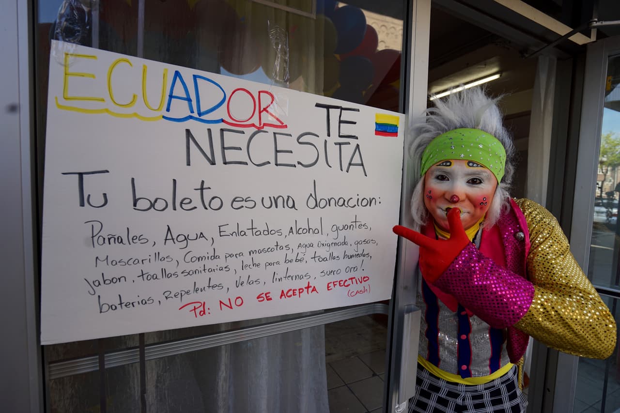 El payaso Marcolín invitando a ayudar a las víctimas del terremoto en Ecuador.