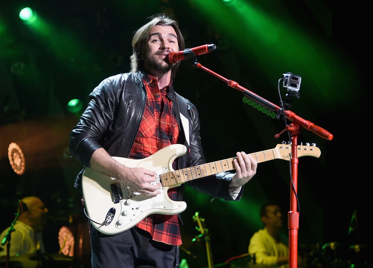 Juanes reveló que canciones le cantará al Papa