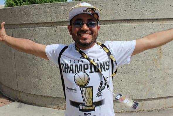 Photos: Spurs Championship Parade 2014