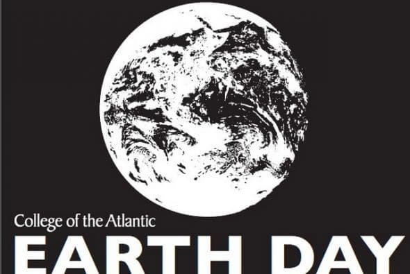 8 - College of the Atlantic, Maine - Permite a sus empleados trabajar desde sus casas para no tener que ir al campus, y requiere al 97% de sus estudiantes tomar cursos sobre alguna materia que tenga que ver con recursos sustentables.