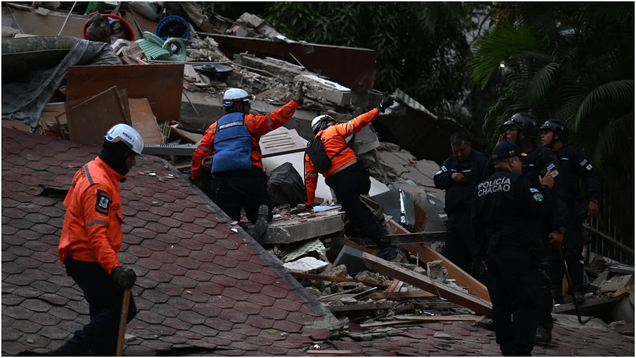Comunidad venezolana del sur de la Florida preocupada por sus familiares y amigos tras terremotos que azotaron su país
