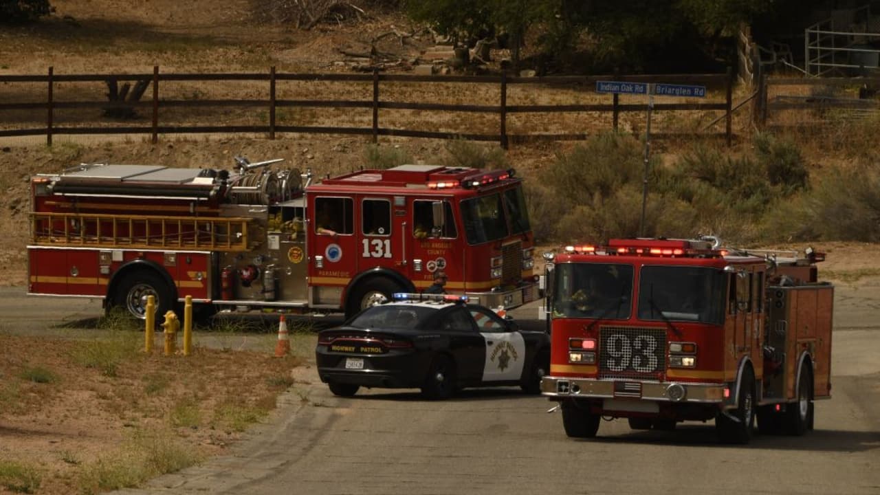 Bombero de California asesina a balazos a un compañero, hiere a otro y después se suicida