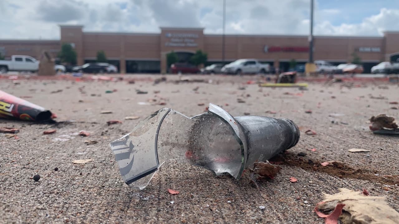 La investigación continúa. No se ha dado a conocer la condición de salud de la mujer.