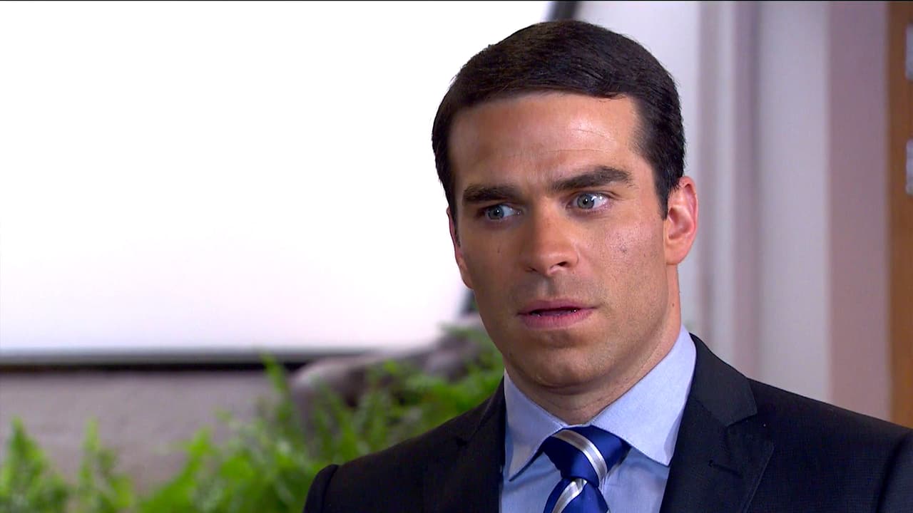 Gracias a la información que le diste a Eladio, tu padre perdió un gran negocio.