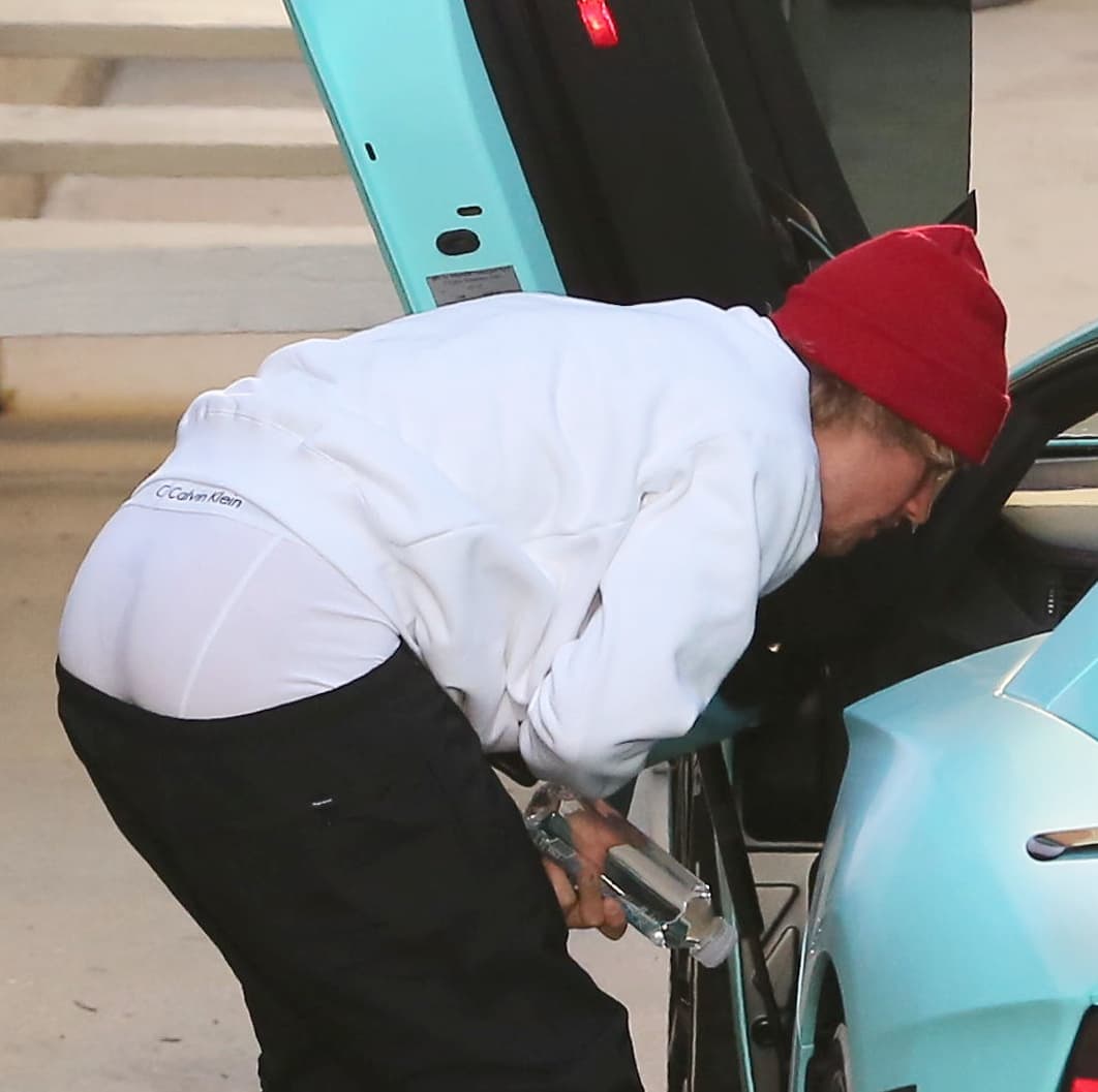 Allí se le vio de buen humor luciendo sus calzoncillos Calvin Klein. ¿Formará parte de su contrato de promoción con la empresa?