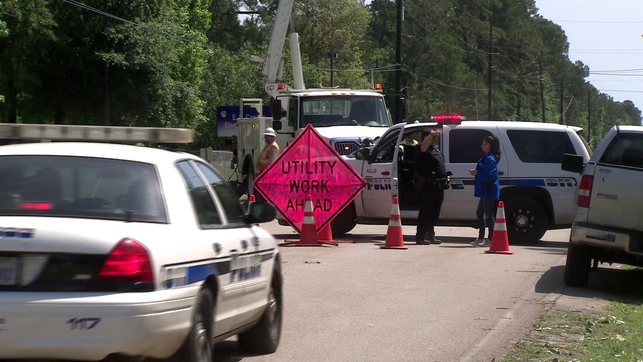 El personal de operaciones de emergencia de la ciudad se mantiene vigilante ante la llegada de nuevas tormentas.