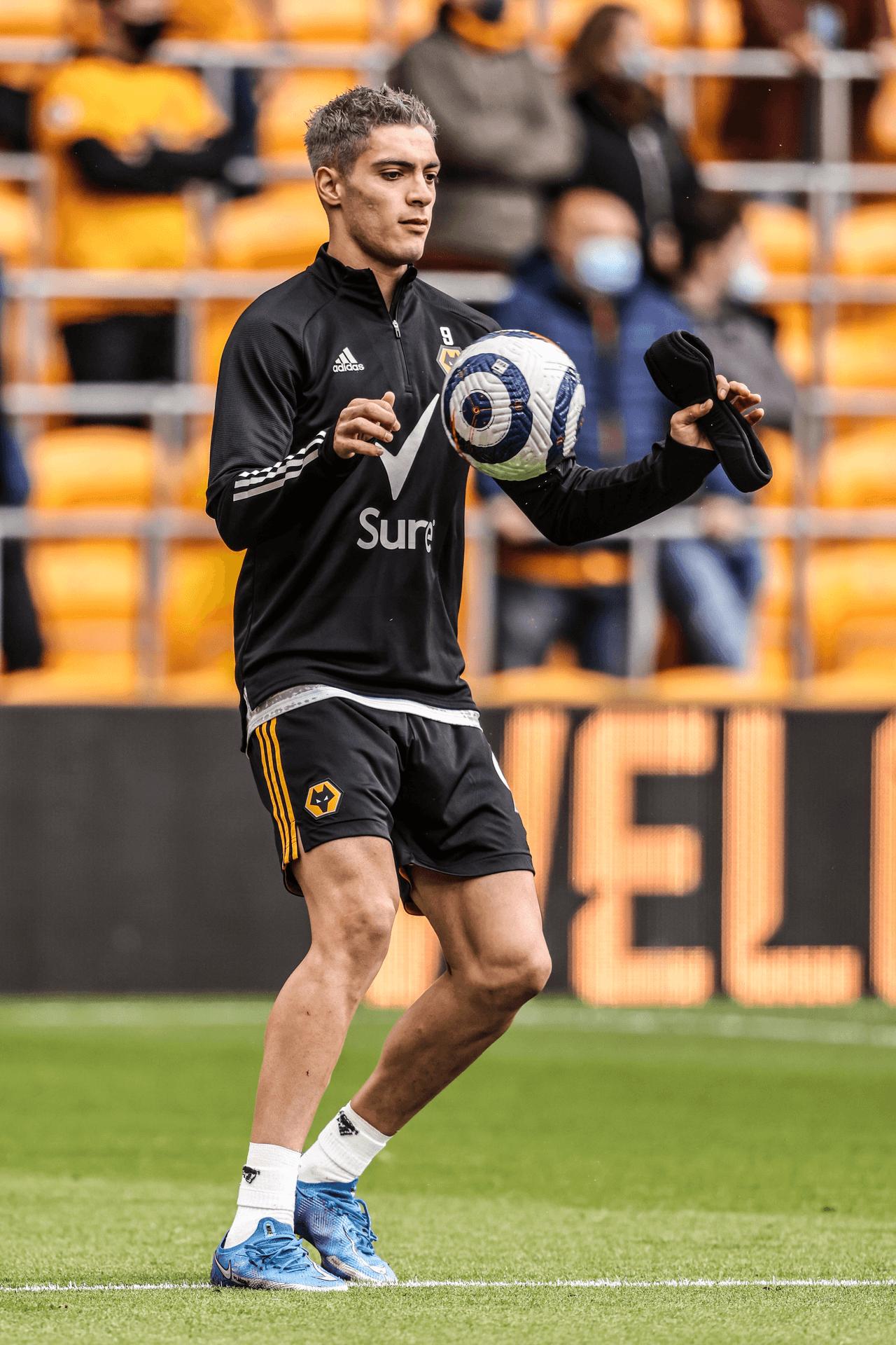 Raúl resultó gravemente herido hace seis meses el 29 de noviembre y se sometió a una cirugía de emergencia por una lesión cerebral traumática grave y una fractura de cráneo.