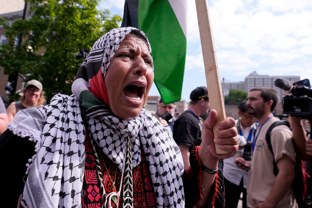 Activistas de todo el país viajaron a Chicago para unirse a la marcha en contra de la guerra en Gaza.