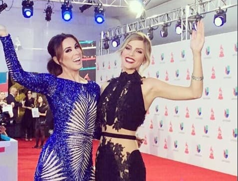 Jacky Bracamontes y Daniela Di Giacomo posaron como dos princesas.