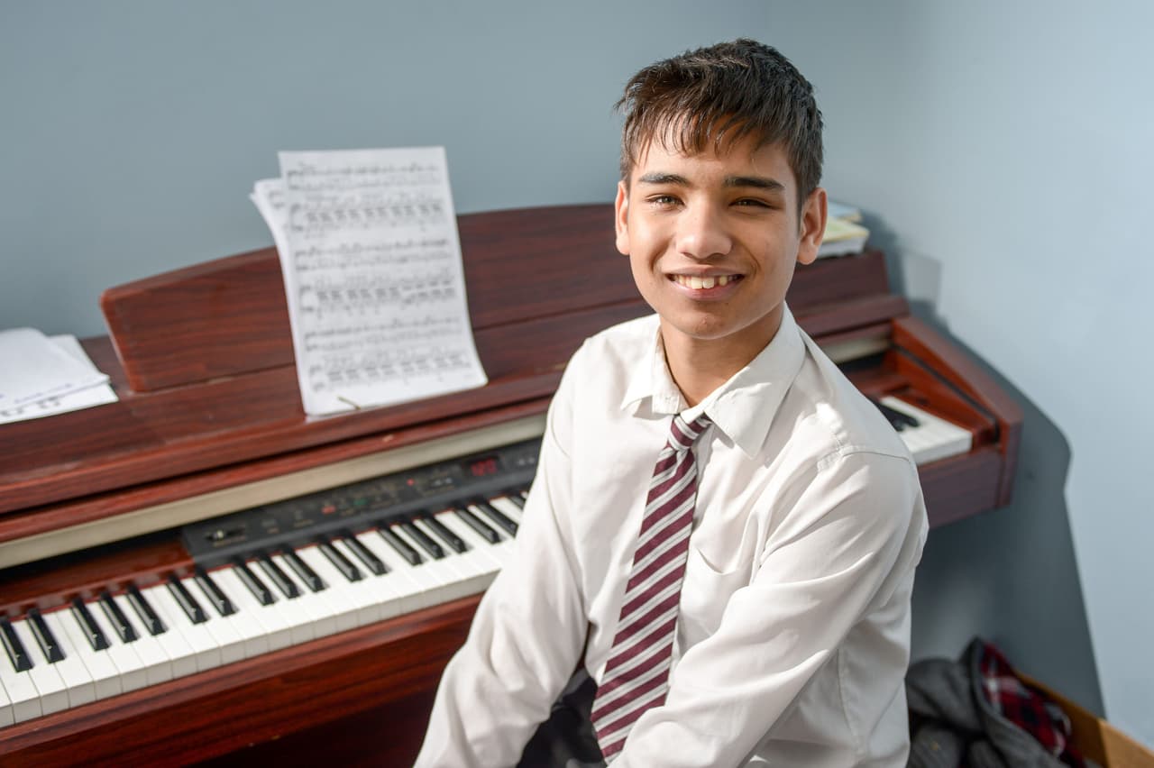 El niño virtuoso está considerado uno de los prodigios musicales de Gran Bretaña.