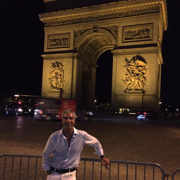 Glaser es el CEO de Ogilvy de Miami y Regional New Business Director.