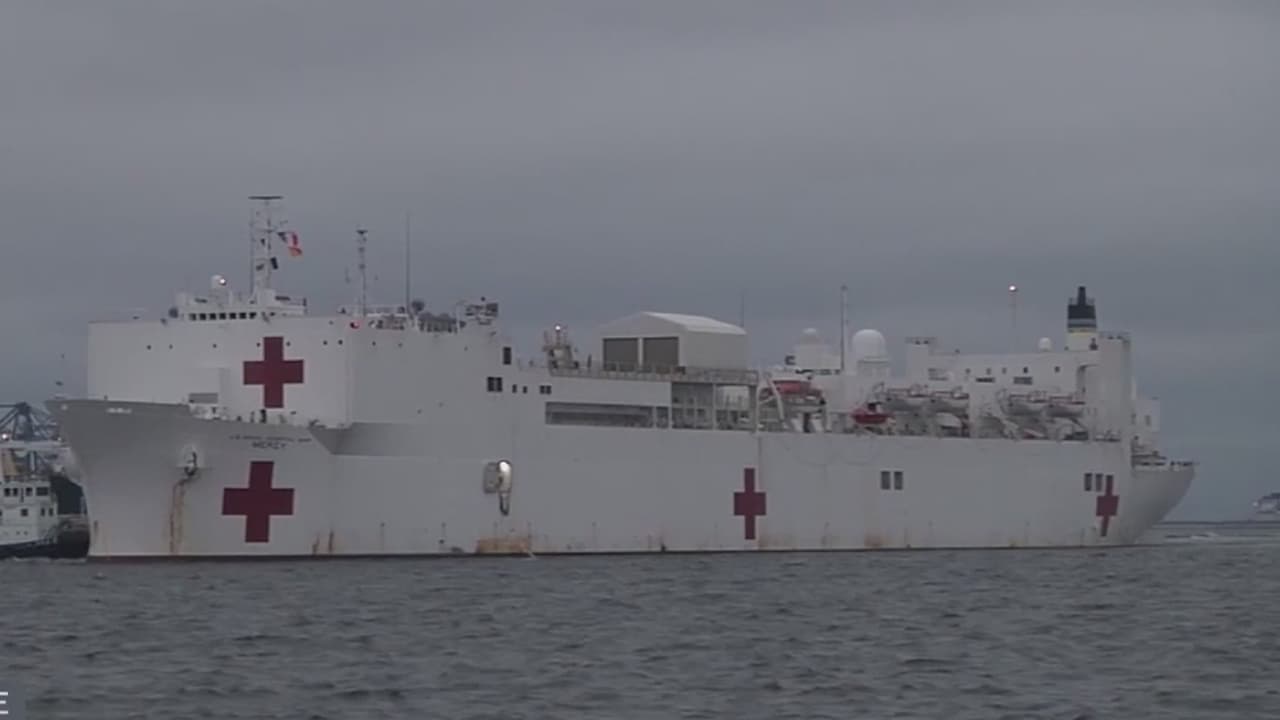 Envían buque hospital a Nueva York para ayudar en la crisis por el coronavirus
