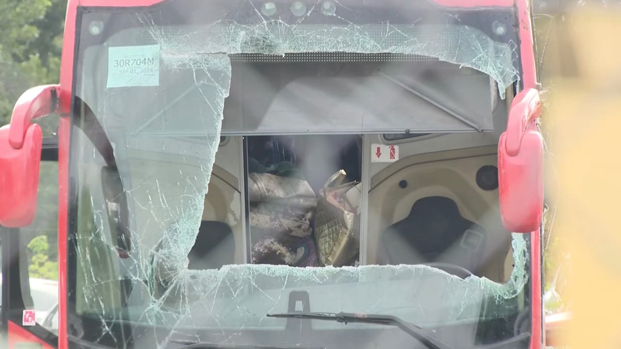 Un neumático falló poco antes del mortal accidente de un autobús en Mississippi, dijeron autoridades federales