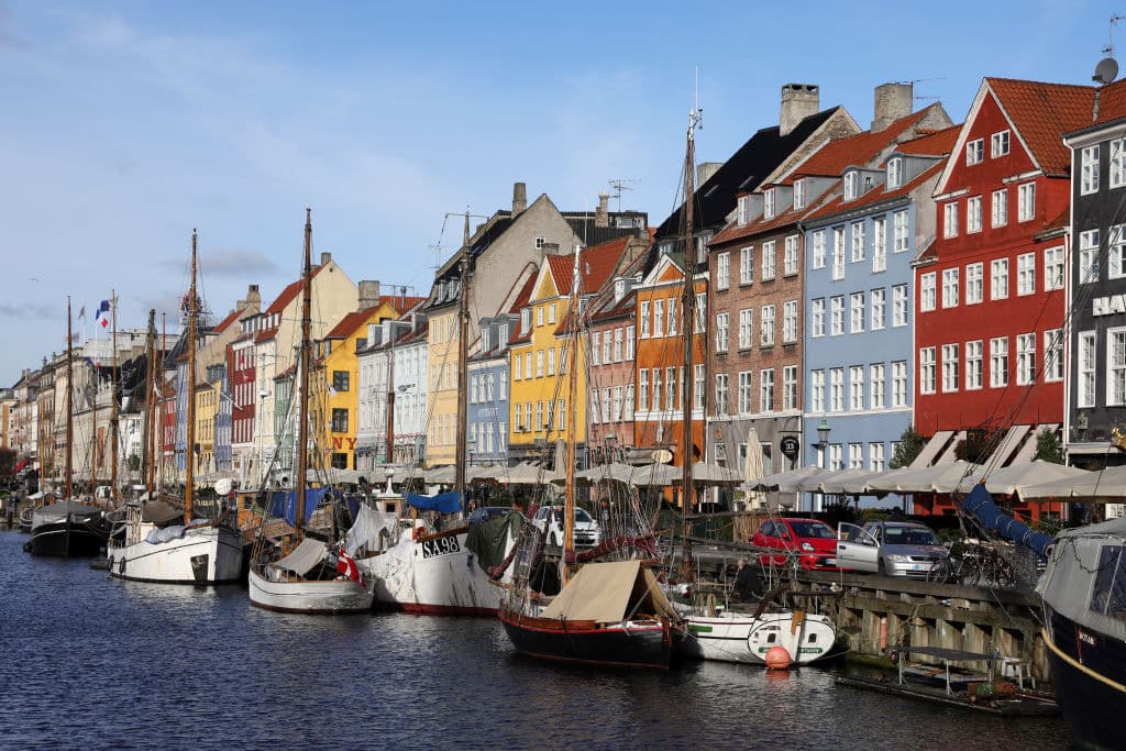 <b>2. Copenhague, Dinamarca.</b> La capital del país nórdico es uno de los destinos más icónicos del norte de Europa, además de un centro mundial de diseño.