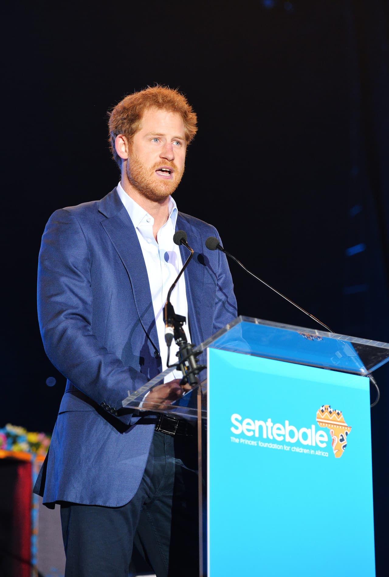 La fundación ayuda a recaudar fondos para la lucha contra el VIH.