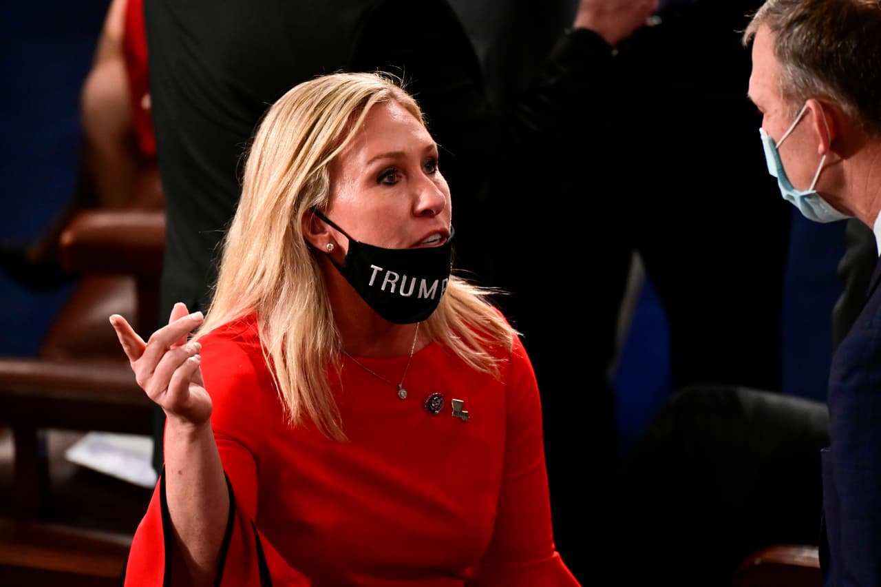 Congresistas del sur de Florida votan por despojar de sus asignaciones a legisladora que negó la masacre de Parkland