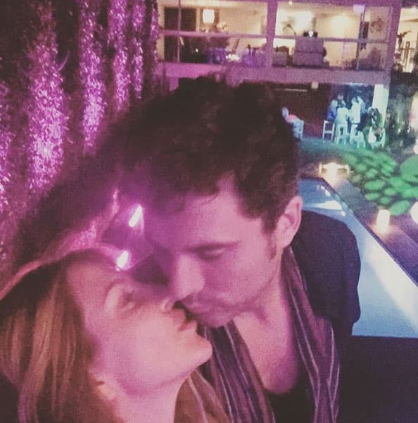 Mónica es la esposa del también actor argentino Diego Olivera.