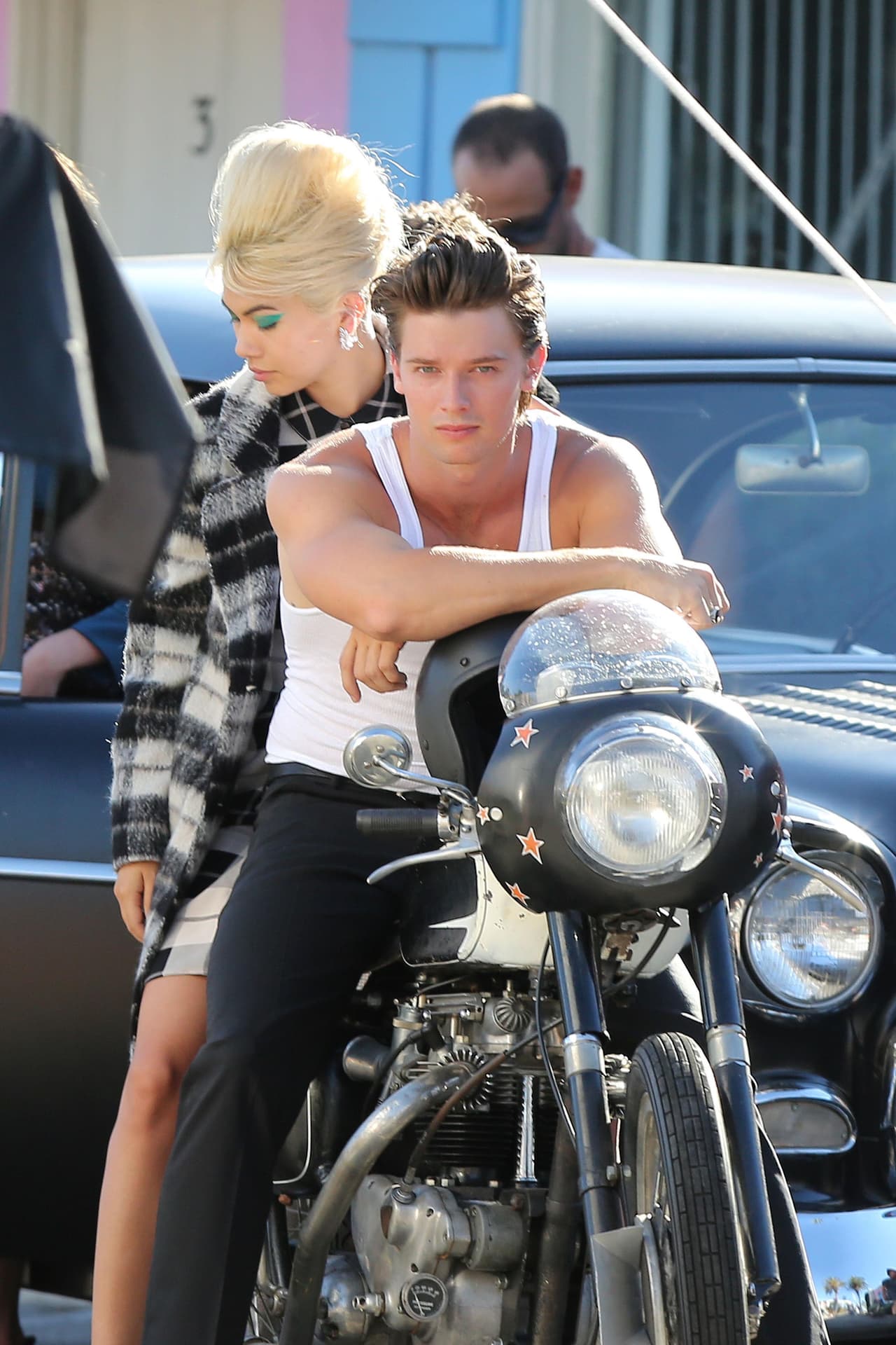 El cabello es una parte esencial en hombres y mujeres. Corto o largo, puedes usarlo para acentuar el 'look' rebelde como Patrick Schwarzenegger.